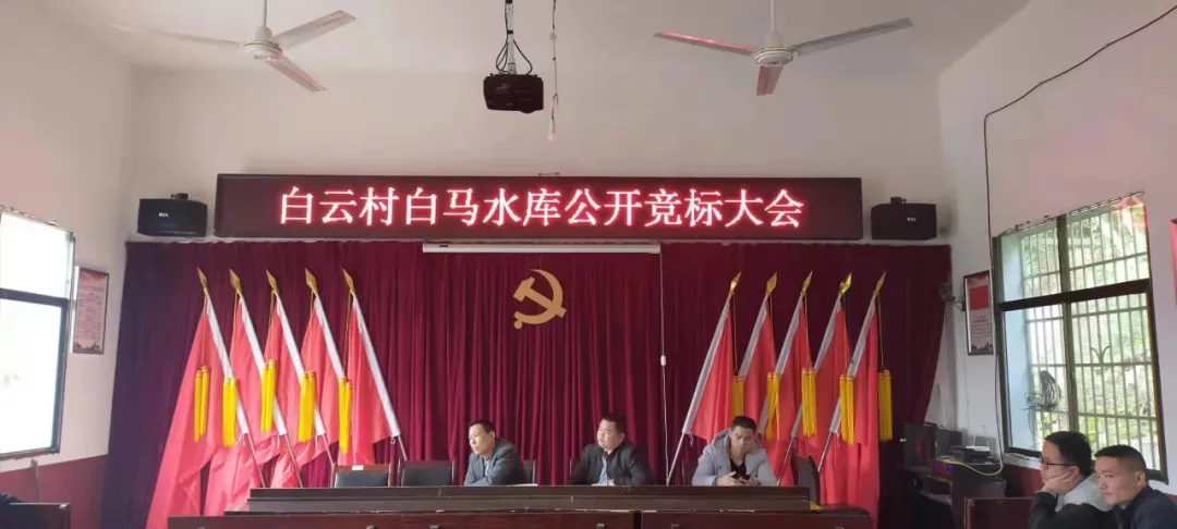 【我为群众办实事】化解矛盾，扶危济困，莲乡民警将教育整顿转化为服务群众实践