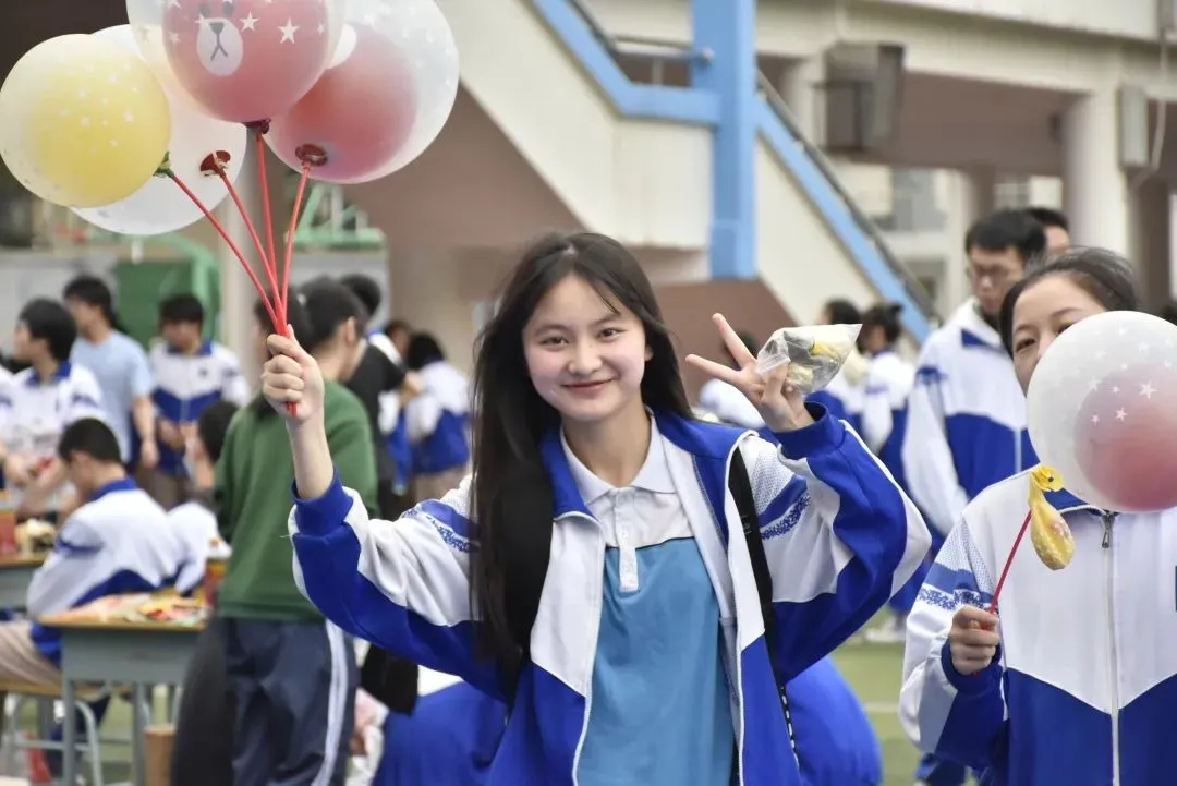 传承雷锋精神,争做文明少年——湘钢一中3月学雷锋系列活动
