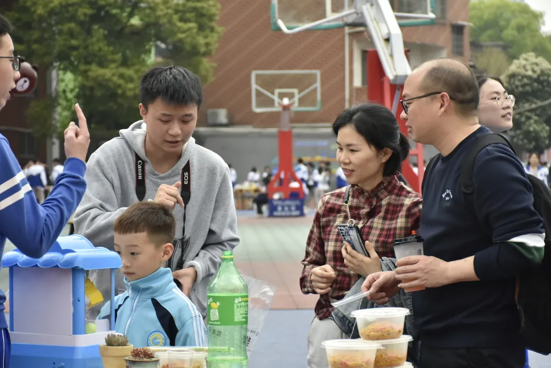传承雷锋精神,争做文明少年——湘钢一中3月学雷锋系列活动