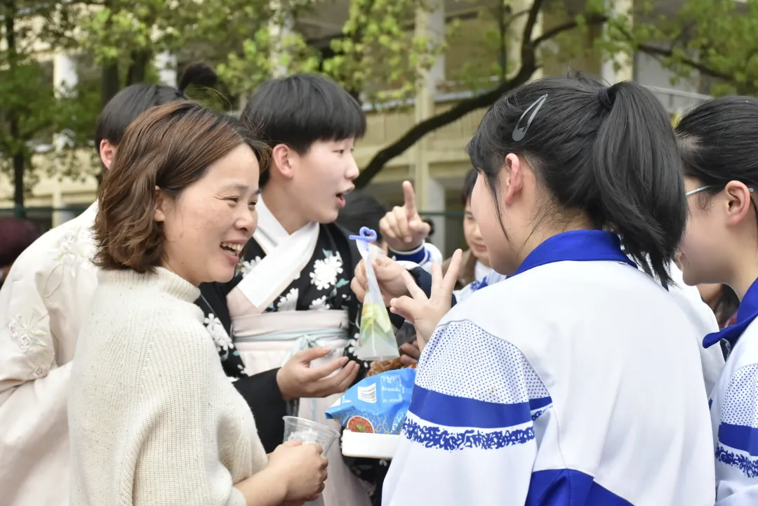 传承雷锋精神,争做文明少年——湘钢一中3月学雷锋系列活动