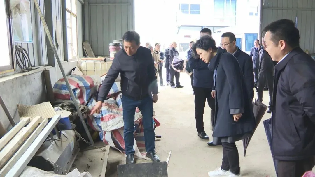 张迎春赴湘潭县、雨湖区调研春耕生产工作