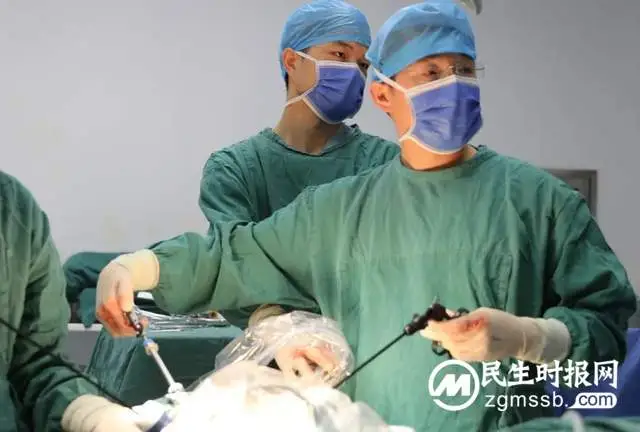 泌尿外科腔镜技术帮患者告别“蜈蚣”疤