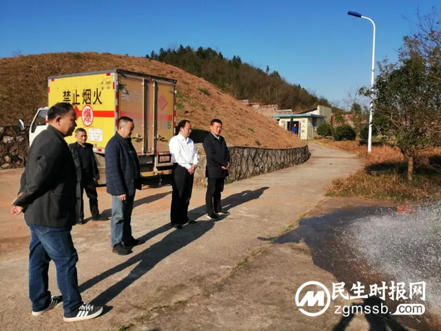 湘潭县科技和工业信息化局：冯传强带队开展安全生产检查