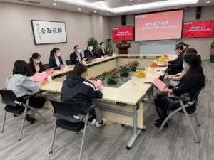 聆听客户心声 —招行湘潭分行举行3·15客户恳谈会
