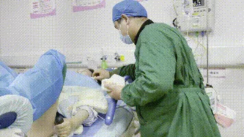 准爸爸可以亲手剪脐带啦!给宝贝和妈妈最好的爱 准爸爸可以亲手剪脐带啦!给宝贝和妈妈最好的爱