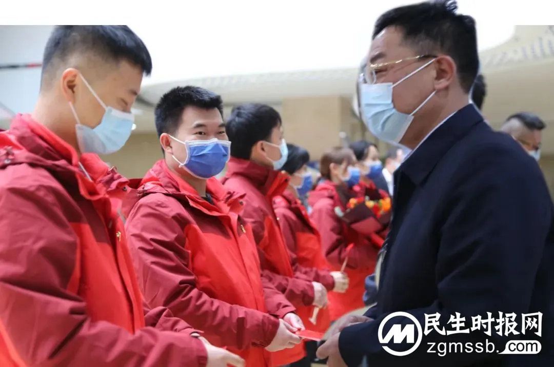 白衣执甲 再出征--湘潭县人民医院6名医务人员即将出征驰援吉林 白衣执甲 再出征--湘潭县人民医院6名医务人员即将出征驰援吉林