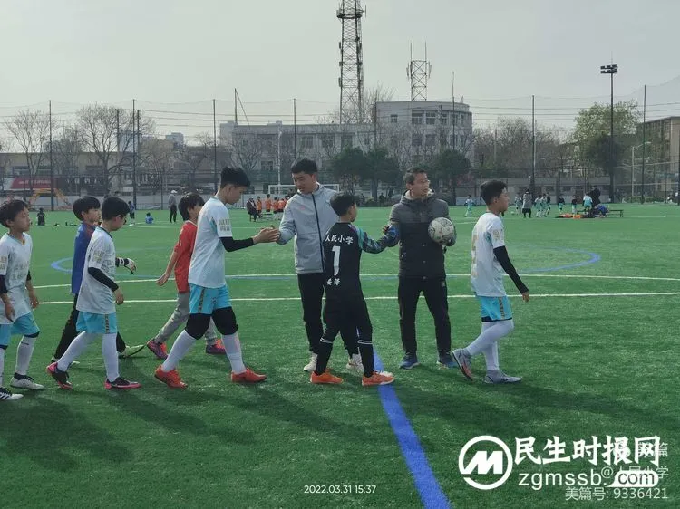 「红动·人民」喜讯!人民小学足球队喜获双冠军 「红动·人民」喜讯!人民小学足球队喜获双冠军