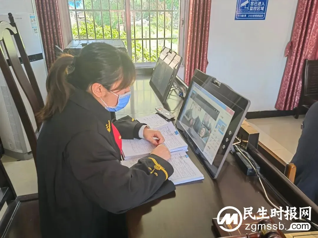 花石法庭倾心调解 为农民工追回工资