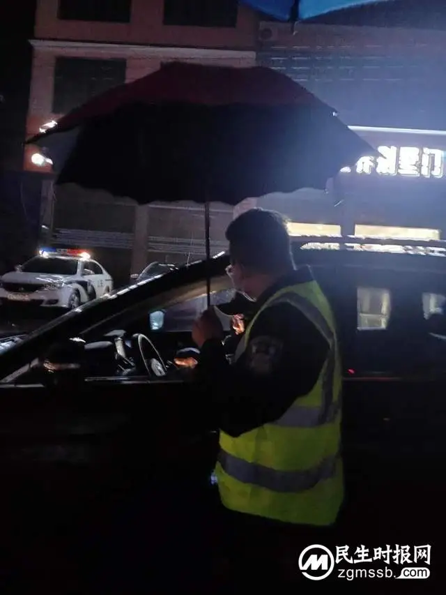 湘潭县法院：共克时艰筑堡垒 同心抗疫显担当