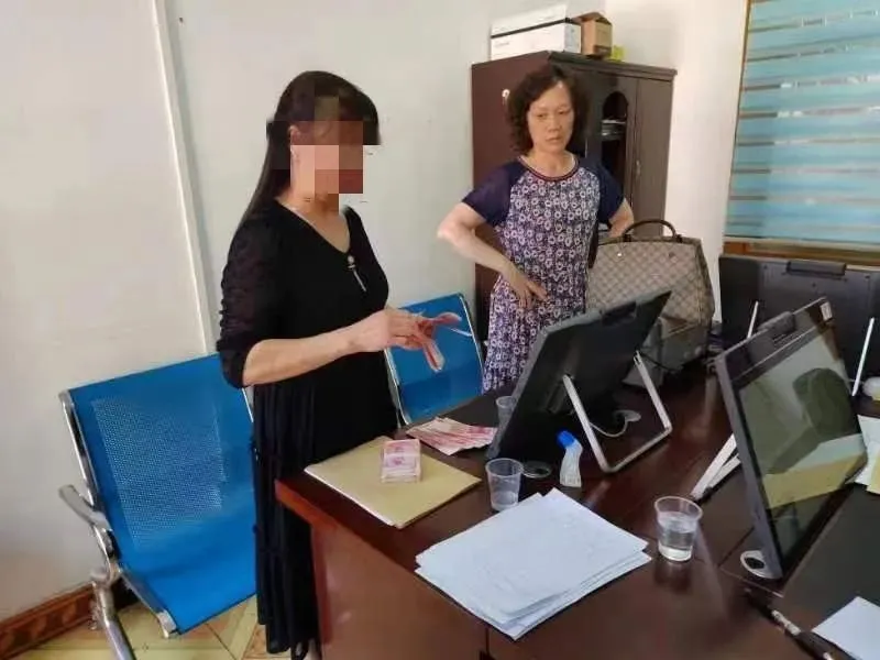 调解员苦心调解，化解一段十余年的“死亡婚姻”！