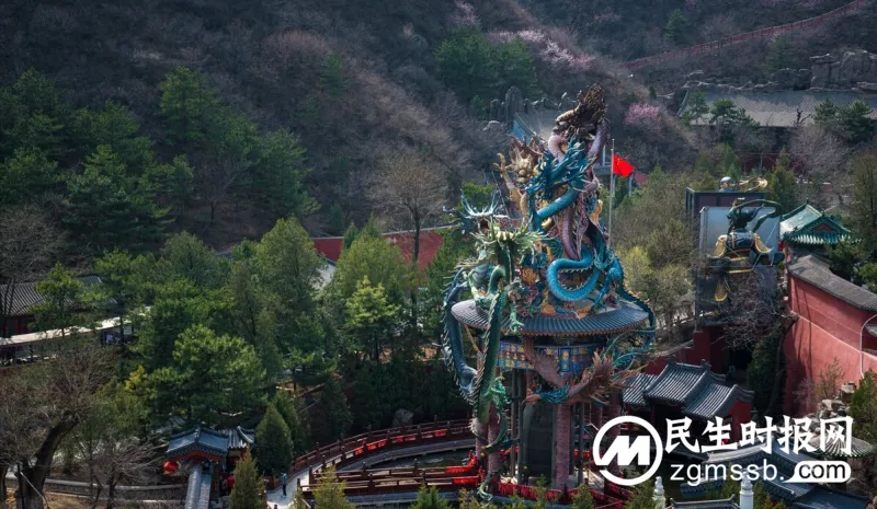 我国“魔幻”的古寺，佛像面目狰狞让人害怕，游客：感觉来了剧组
