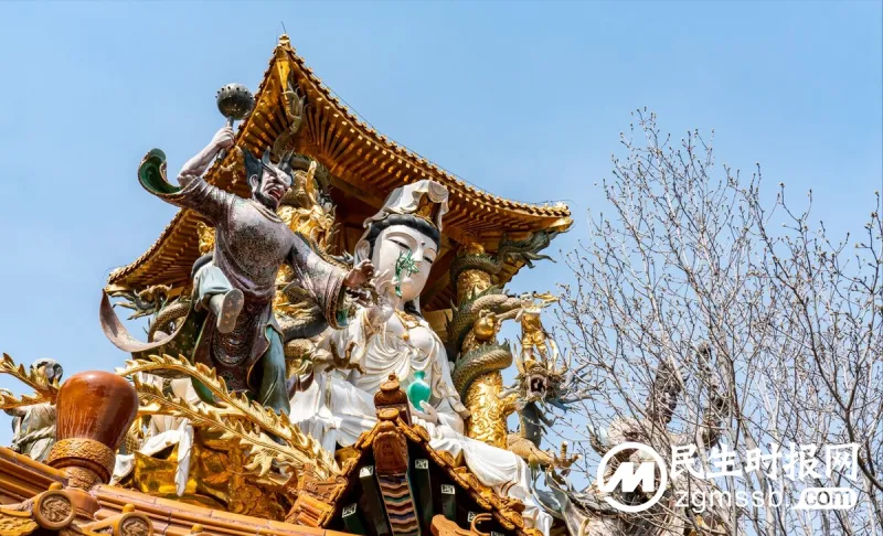 我国“魔幻”的古寺，佛像面目狰狞让人害怕，游客：感觉来了剧组