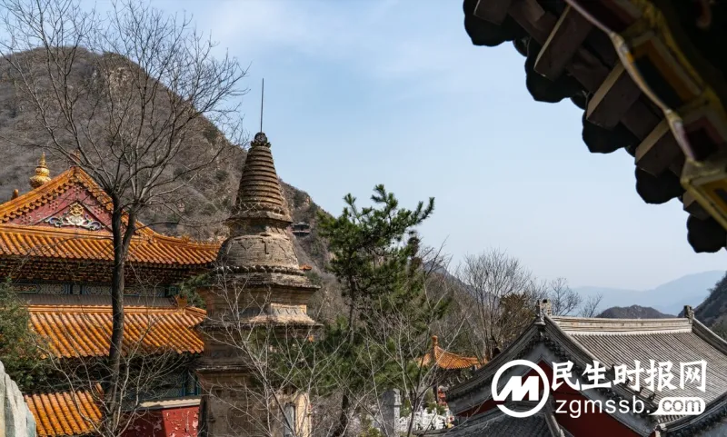 我国“魔幻”的古寺，佛像面目狰狞让人害怕，游客：感觉来了剧组