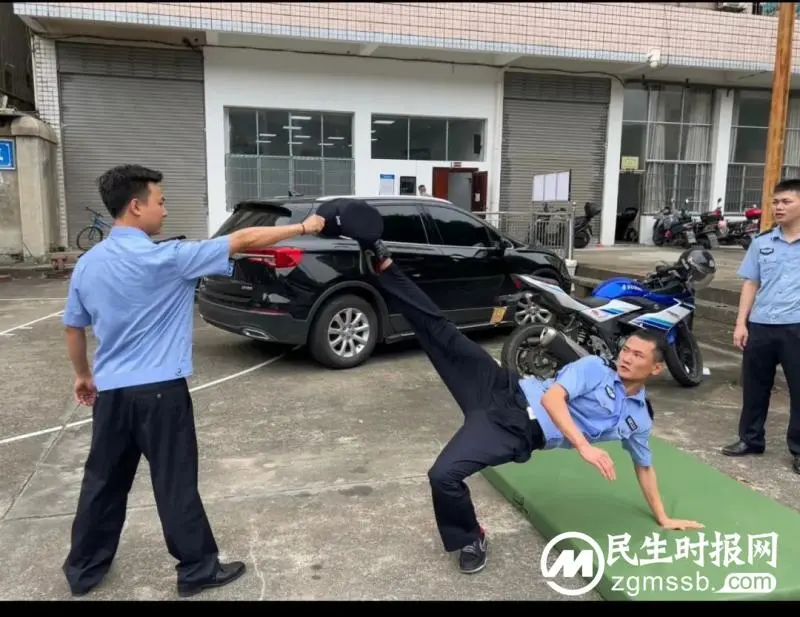 实战化训练成果巩固年 | 实战练就精兵 忠诚铸造警魂 实战化训练成果巩固年 | 实战练就精兵 忠诚铸造警魂