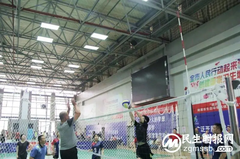赛出精气神丨市生态环境局举办“建团百年心向党 同心喜迎二十大”气排球、羽毛球比赛 赛出精气神丨市生态环境局举办“建团百年心向党 同心喜迎二十大”气排球、羽毛球比赛