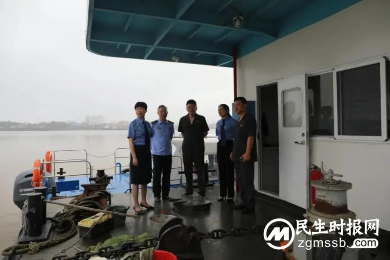湘潭县法院：增殖放流，用“天平红”守护“生态绿”