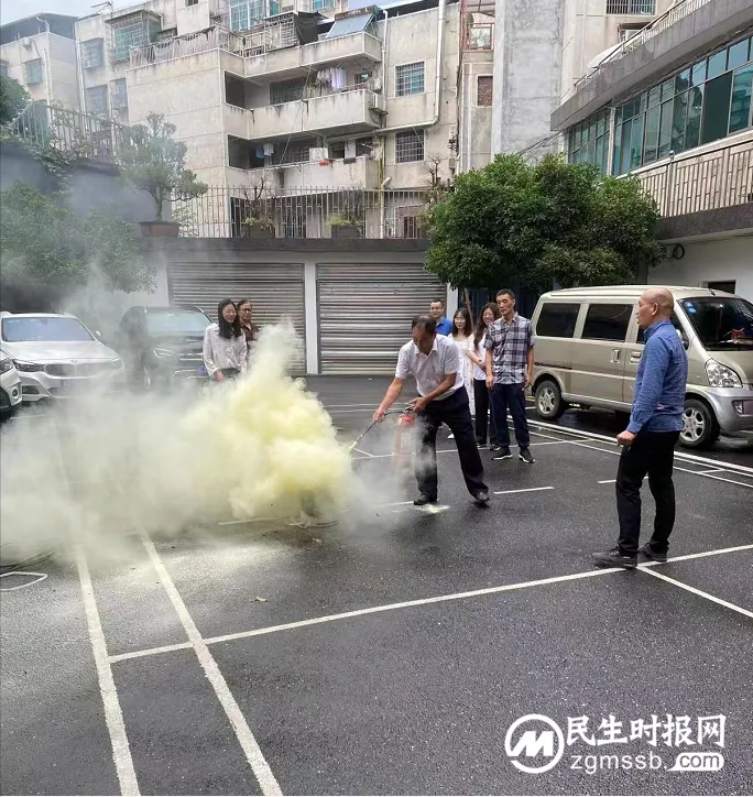 农发行湘乡市支行：“一二三”组合拳 筑牢安全生产防线