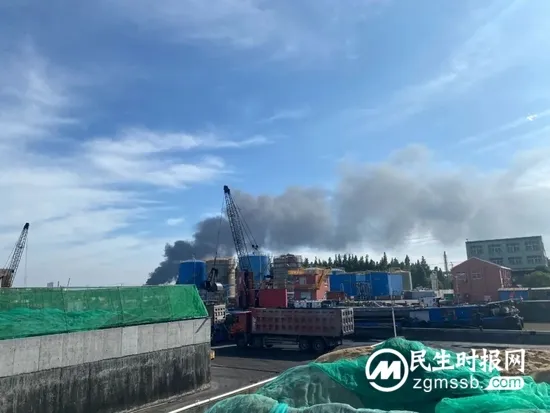 上海石化检修中爆燃 去年安全生产投入降六成