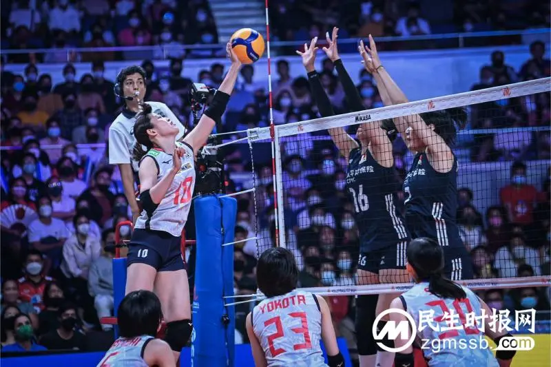 蔡斌回归现场!中国女排1比3负日本女排 蔡斌回归现场!中国女排1比3负日本女排