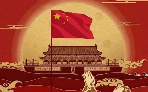 热情至夏中的五星红旗迎风飘扬——邯郸市人和中学升旗仪式