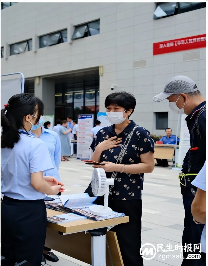 湘潭市行政审批服务局开展“喜迎二十大，奋进新征程”主题党日活动