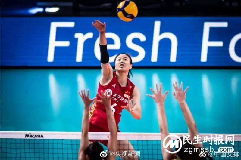 世界女排联赛：中国女排惜败巴西队