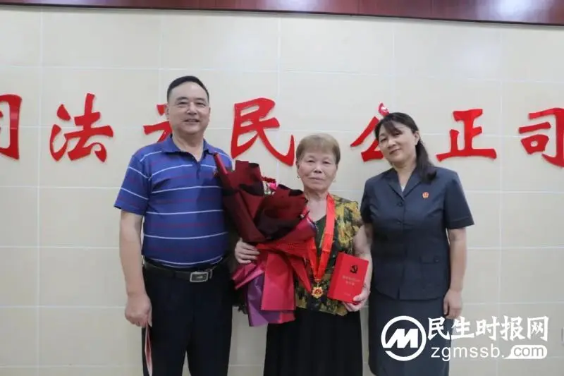 湘潭县人民法院机关党委开展庆“七一”系列活动 湘潭县人民法院机关党委开展庆“七一”系列活动