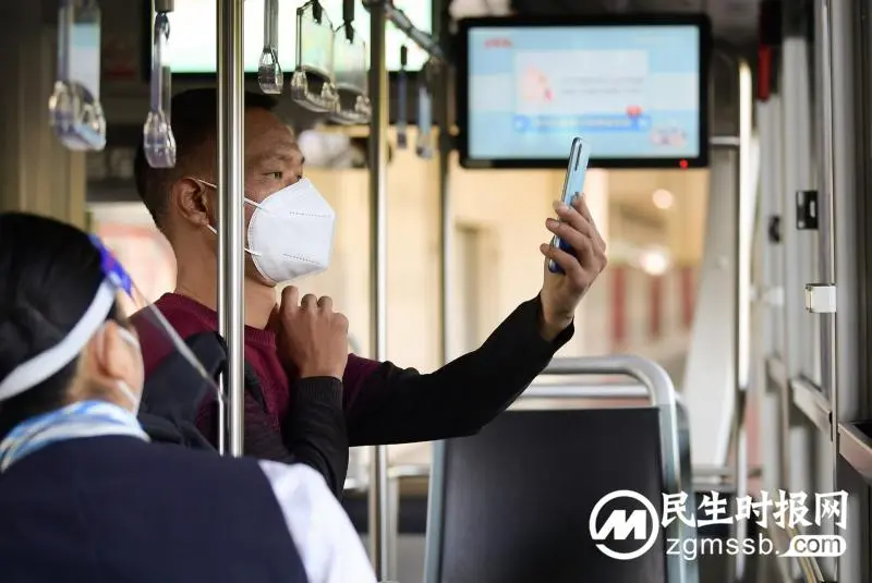 新京报：健康码全国互认，不能再等了