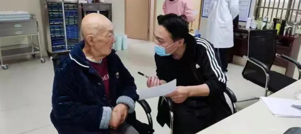 二千二百公里回家路   17小时平安护送