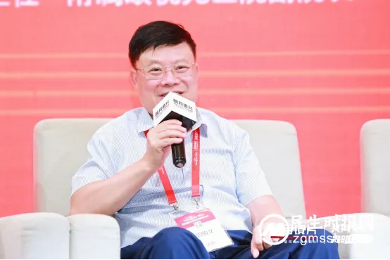关注中国孩子近视防控 明月镜片携手医媒深度交流 关注中国孩子近视防控 明月镜片携手医媒深度交流