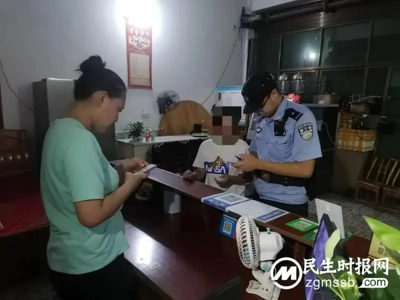 【打击整治“百日行动”】服务篇:女孩错过回家“末班车” 民警暖心救助 【打击整治“百日行动”】服务篇:女孩错过回家“末班车” 民警暖心救助