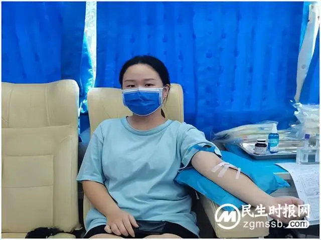 云湖桥镇卫生院联合云湖桥镇政府开展无偿献血活动