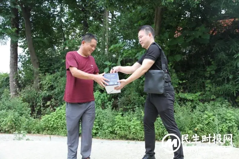 “菖蒲塘村的家人们 我们又来啦”——湘潭市司法局开展党员干部“连心到户”结对帮扶活动 “菖蒲塘村的家人们 我们又来啦”——湘潭市司法局开展党员干部“连心到户”结对帮扶活动