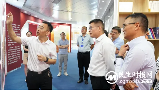 明月镜片携手中科院长春光机所、中国眼谷，推动中国眼健康产业融合发展