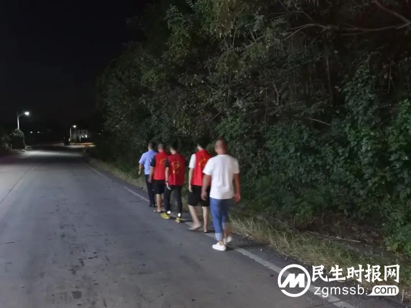 【打击整治“百日行动”】打击篇:巡逻中抓现行!石潭派出所打掉一流窜盗窃团伙 【打击整治“百日行动”】打击篇:巡逻中抓现行!石潭派出所打掉一流窜盗窃团伙