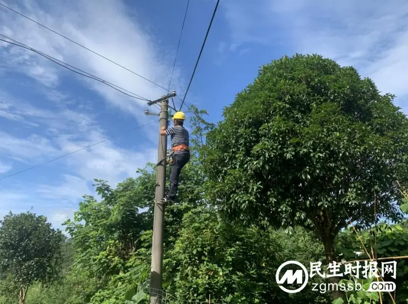抗高温、保通信,湘潭联通用心服务“不降温” 抗高温、保通信,湘潭联通用心服务“不降温”