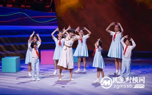 1800多名乡村少年登上中央歌剧院舞台 举办专场演唱会歌颂家乡 1800多名乡村少年登上中央歌剧院舞台 举办专场演唱会歌颂家乡