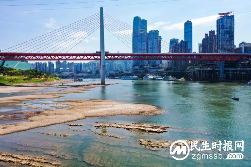 重庆嘉陵江水位明显降低 专家解释“汛期反枯”原因 重庆嘉陵江水位明显降低 专家解释“汛期反枯”原因