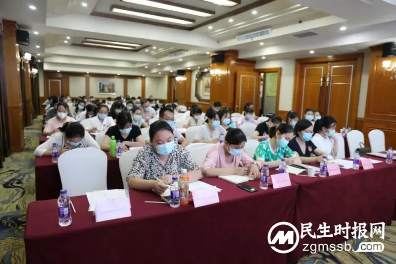 【中心医院·医者红】癌症防治,早早行动! 【中心医院·医者红】癌症防治,早早行动!