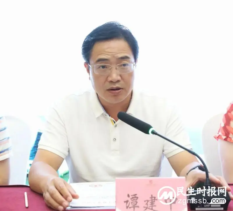 【中心医院·医者红】癌症防治,早早行动! 【中心医院·医者红】癌症防治,早早行动!