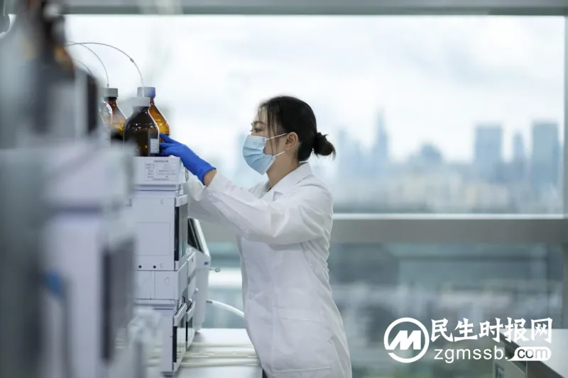 RELX悦刻国标新品上线，8亿研发投入追求满分体验