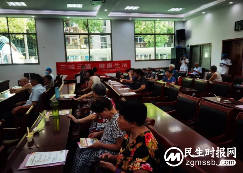 【中医·医者红】湘潭市中医医院积极开展“中国医师节”中医药义诊活动周活动