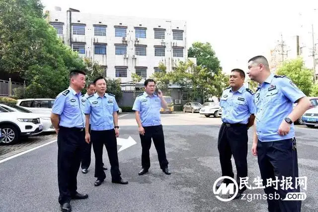 【打击整治“百日行动”】整治篇：强化担当，深化治理，黄键同志督导文明城市建设工作