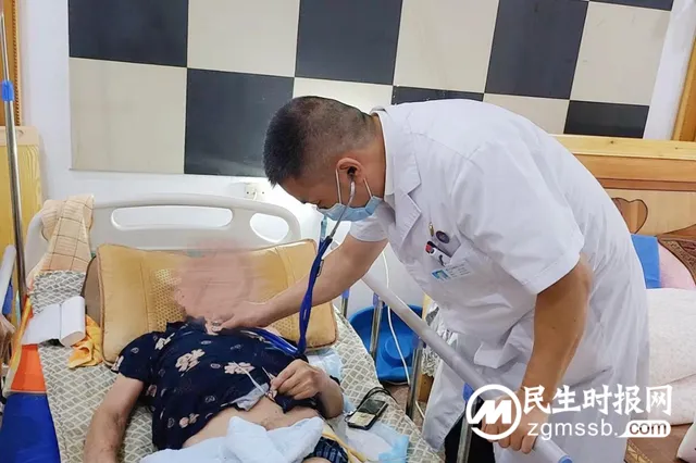 【医护温暖入家庭 温心呵护入人心 】湘潭爱尔医院内科开展暖心家访活动