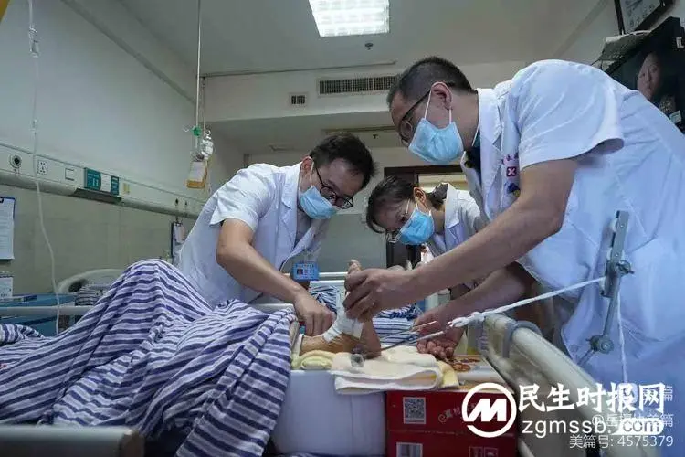 「中医·医者红」湘潭市中医医院首届“医者红「中医·医者红」湘潭市中医医院首届“医者红 2022-09-05 10:06·三湘世界 ——中医人”摄影创作比赛活动圆满结束