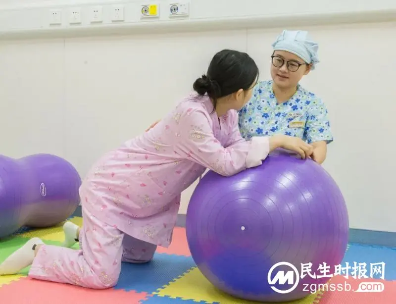 湘潭县妇幼保健院为花样游泳世界冠军分娩“助攻”