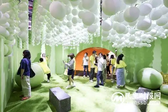 “神奇”展馆现身双展,立邦用涂料助力构建“不被定义”创造空间 “神奇”展馆现身双展,立邦用涂料助力构建“不被定义”创造空间