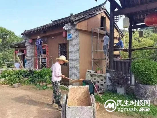 田铺大塆村民:“村里有了新变化,盼着总书记再来看看” 田铺大塆村民:“村里有了新变化,盼着总书记再来看看”