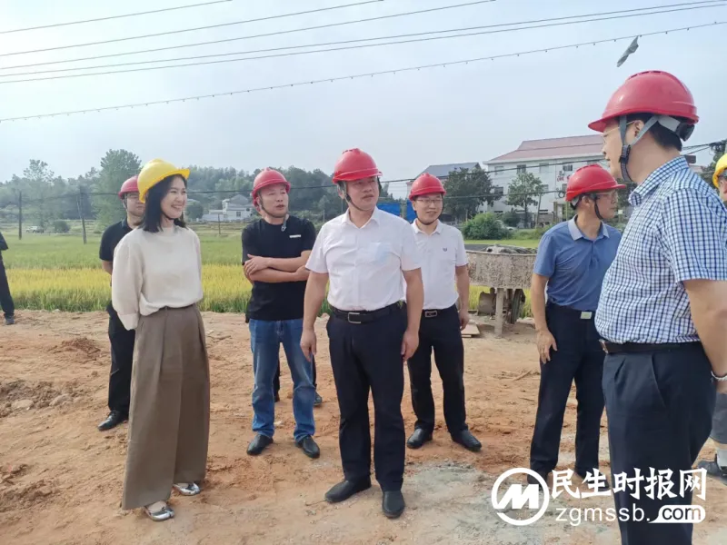 潘永其督导乡镇污水处理设施建设运营工作