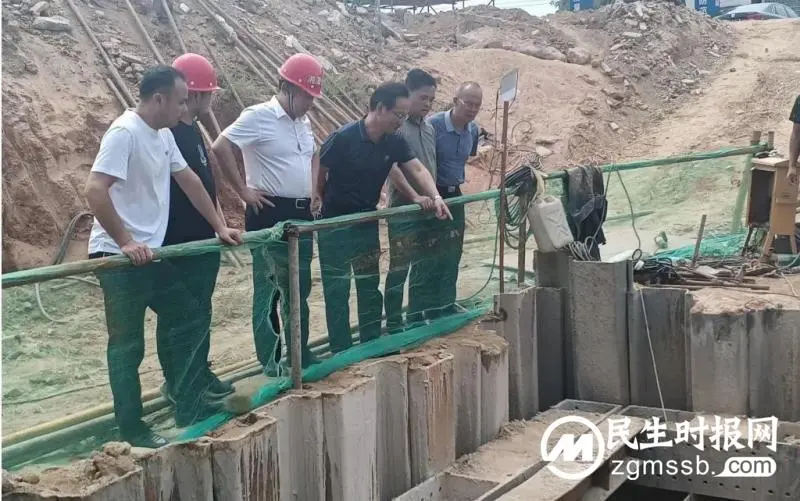 潘永其督导乡镇污水处理设施建设运营工作